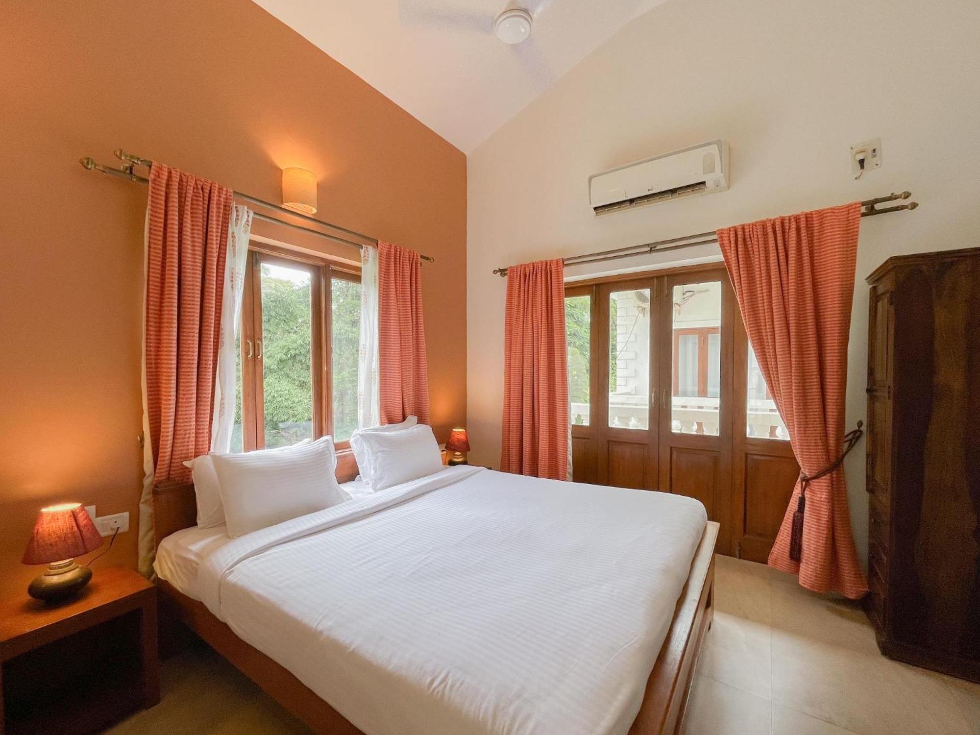 Rainforest - Casa Azure 5 Min Walk To The Beach Calangute Ngoại thất bức ảnh