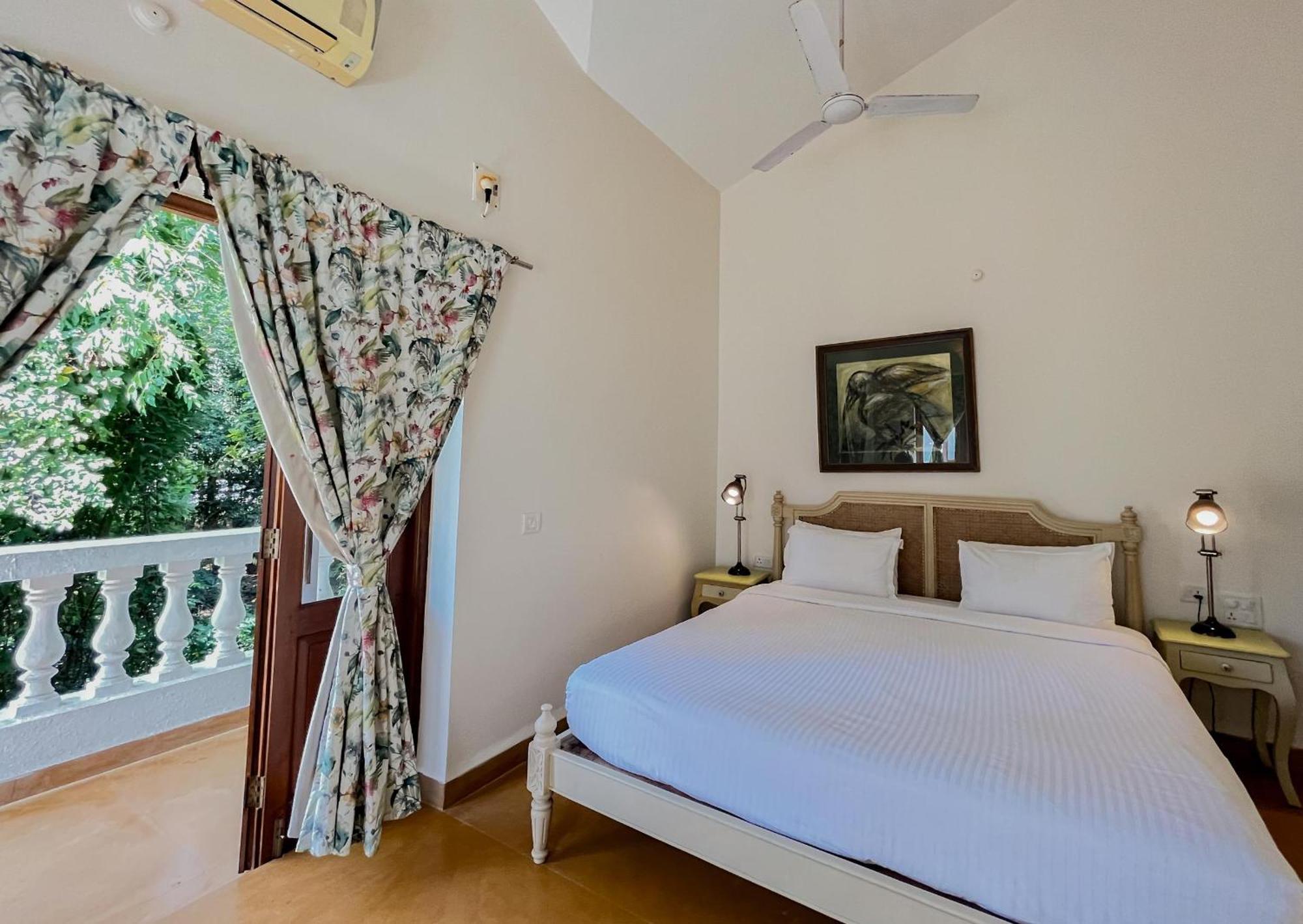 Rainforest - Casa Azure 5 Min Walk To The Beach Calangute Phòng bức ảnh