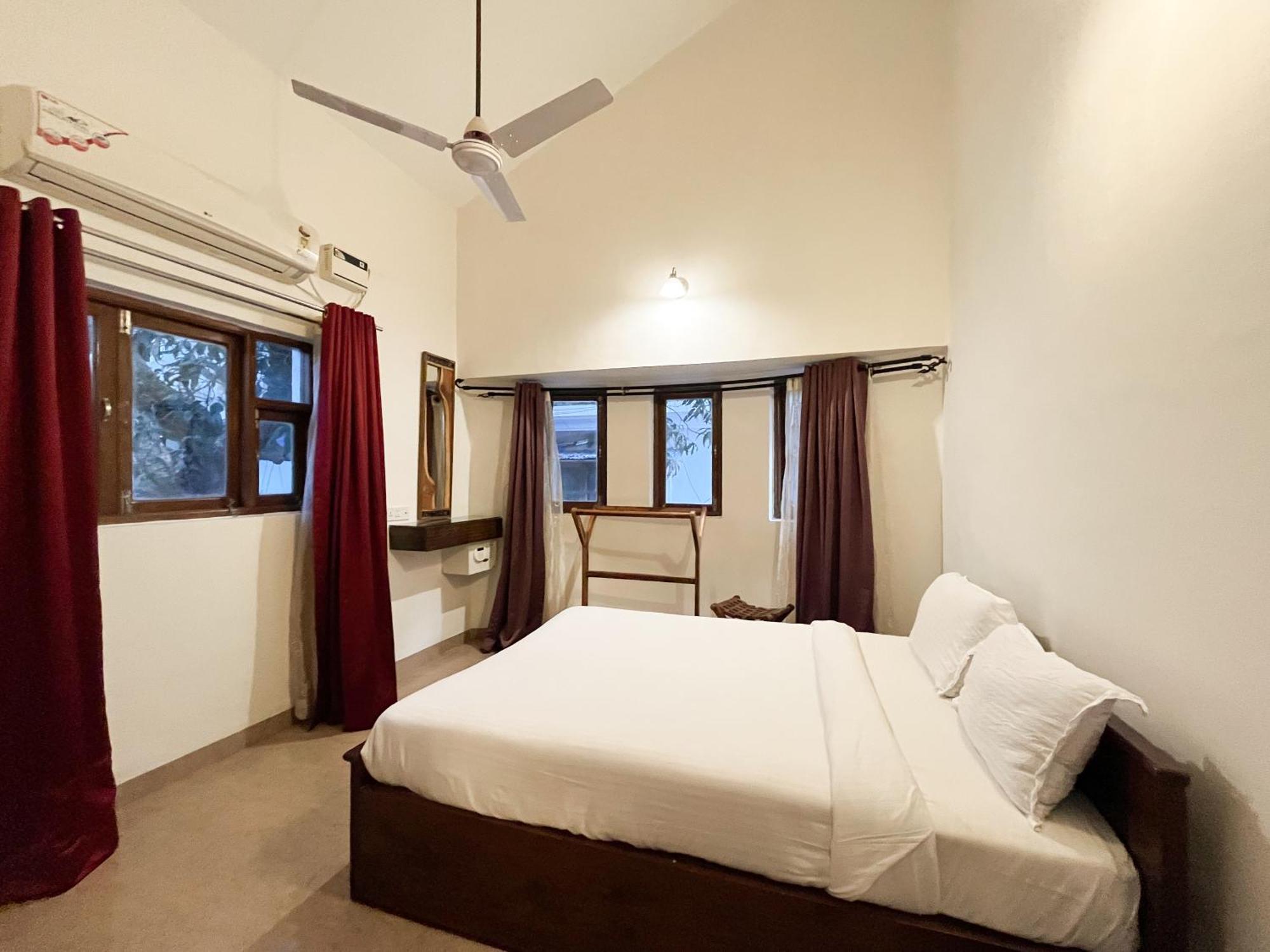 Rainforest - Casa Azure 5 Min Walk To The Beach Calangute Ngoại thất bức ảnh